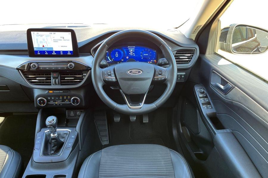 Ford KUGA Photo autoimg-f22e523a51c38c9a9fe29e9feafaa0e4156e11e4.jpg