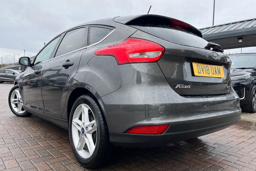 Ford Focus Photo autoimg-f23008c59ba04c3a62622104463a417a81ecd7e0.jpg