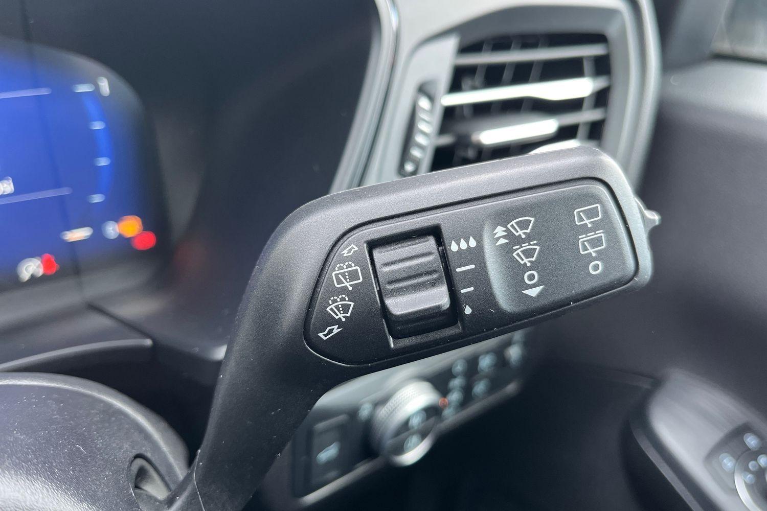Ford KUGA Photo 14