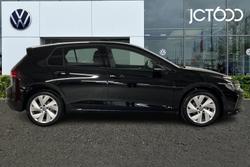 VOLKSWAGEN Golf Photo 4