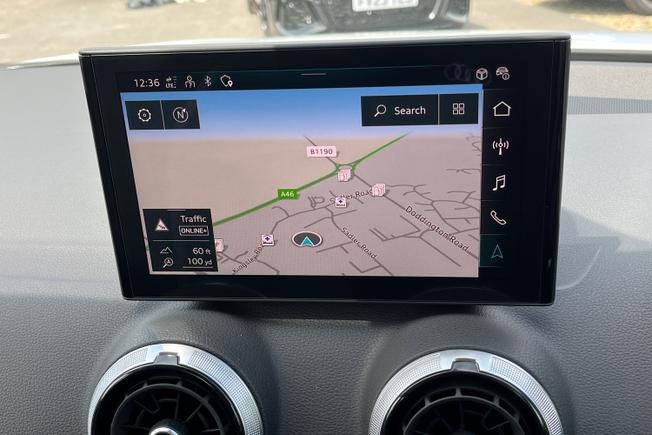 AUDI Q2 Photo 14