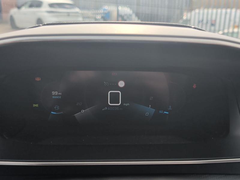 Used Peugeot 2008 NV71ARZ 14