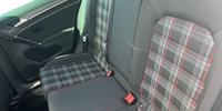 Volkswagen Golf GTI Performance Photo 18