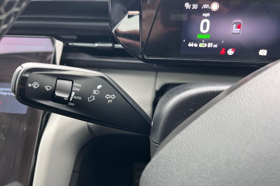 Ford CAPRI Photo autoimg-f23ce31a5c81a09e13f976283d0ddb6b40f53fbd.jpg