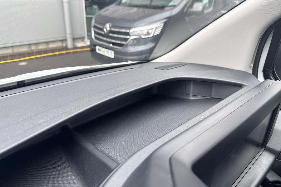 Ford E-TRANSIT CUSTOM Photo autoimg-f23e3d16d993752858d0b7405f545bda63d4653e.jpg