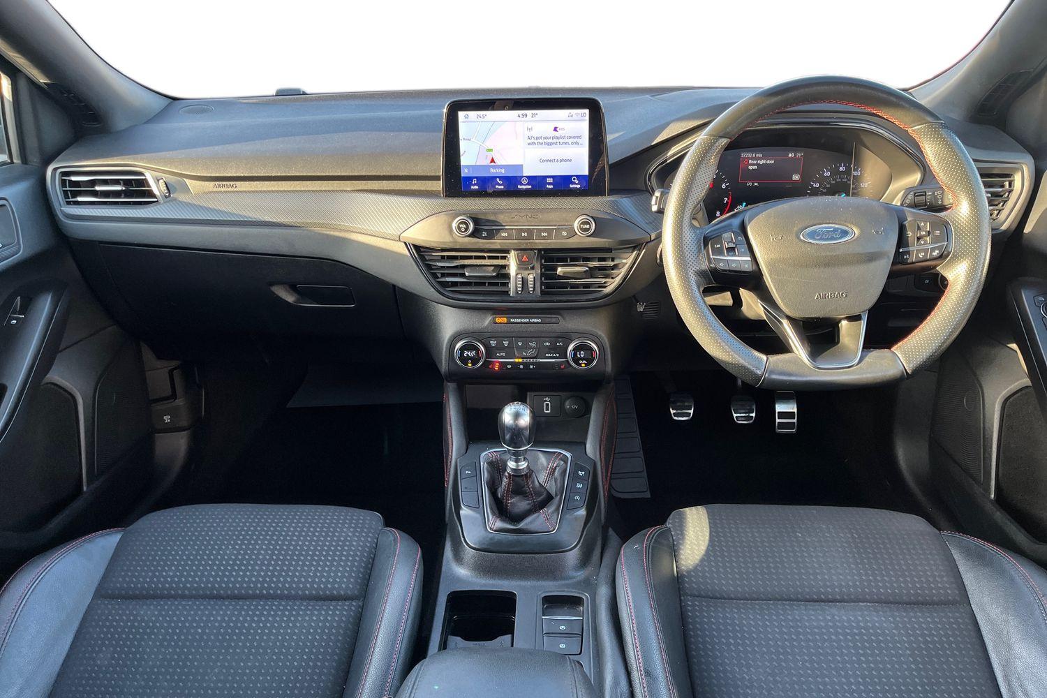 Ford FOCUS Photo 9