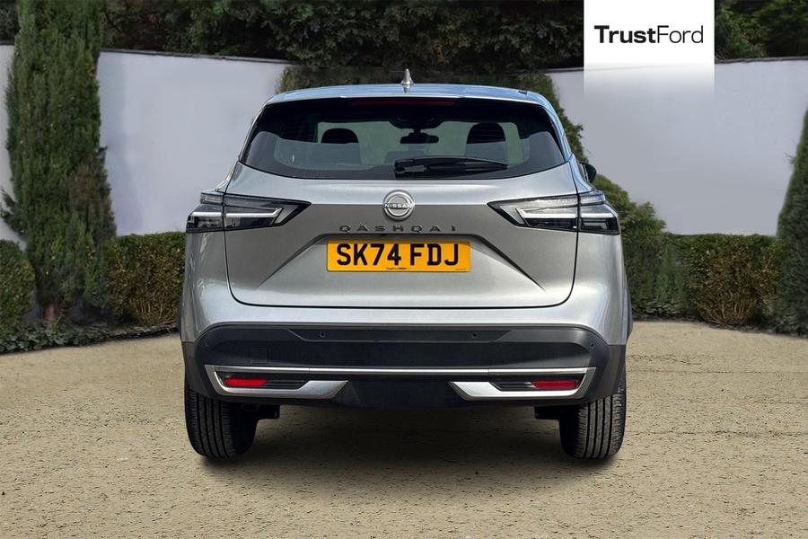 Nissan QASHQAI Photo autoimg-f24380f84fc0638726cbbf49ba91dcf3f65e55c2.jpg