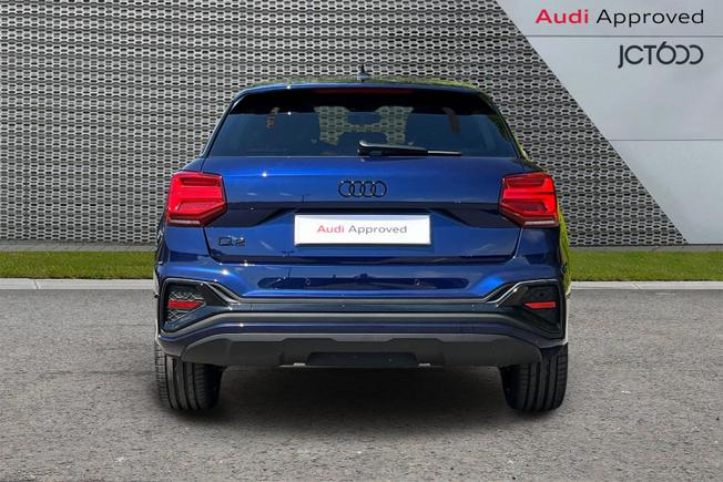 Audi Q2 Photo 7