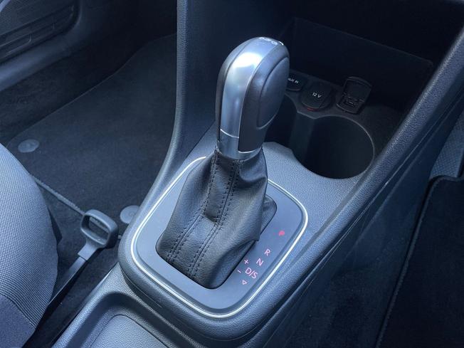 VOLKSWAGEN Polo Photo 40