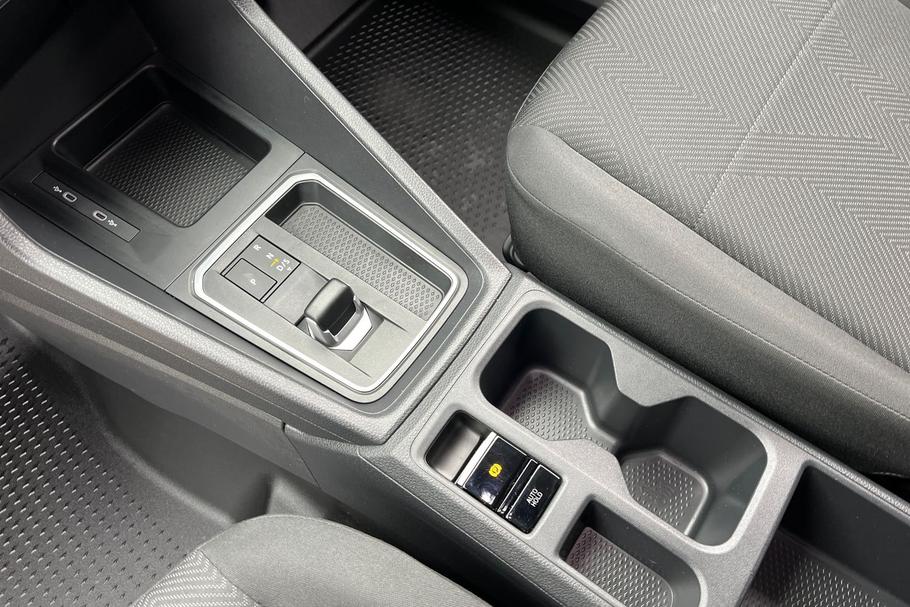 Used FORD TRANSIT CONNECT HS25CGF 22