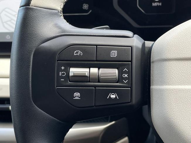 KIA EV4 Photo 16