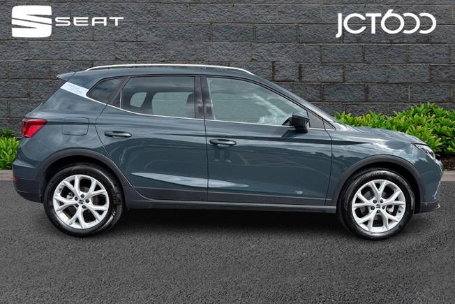 SEAT Arona Photo 4