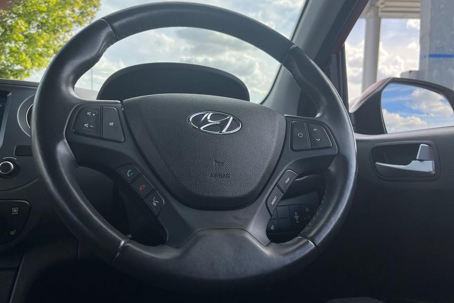 Hyundai i10 Photo autoimg-f25d464d8799222f60ce98eb9fde59eff86c4ef6.jpg
