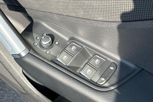 AUDI Q2 Photo 29