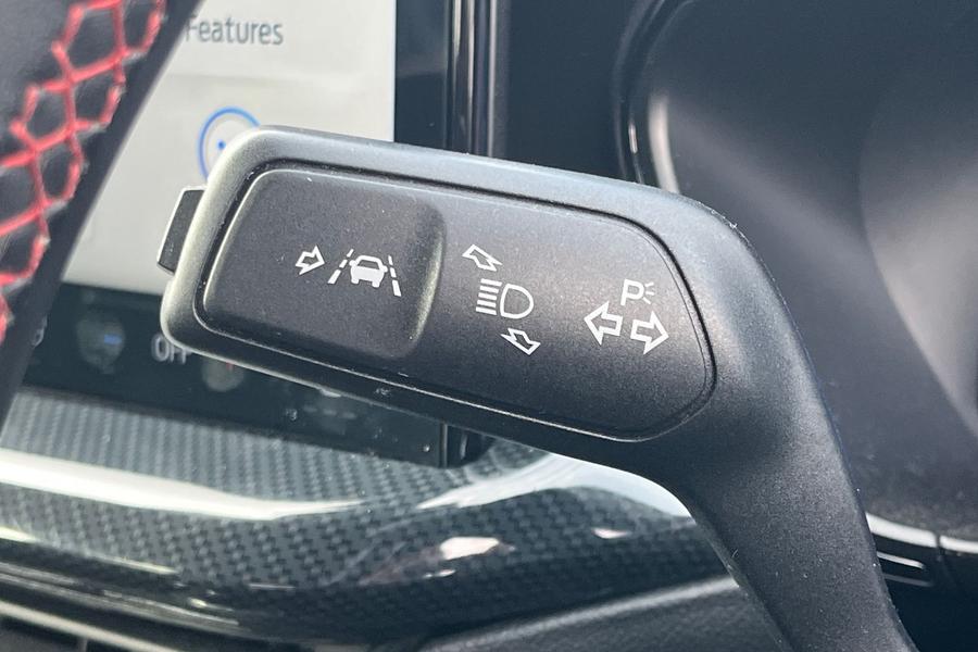 Ford FOCUS Photo autoimg-f25f4cedf2f0d4375aad7663f01d093a5b36a122.jpg