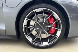 AUDI RS e-tron GT Photo 5