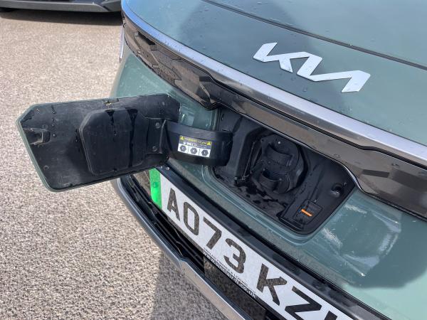 Kia Niro Photo autoimg-f2682f2447f54dcae65b2f6e6c1b8c8f3eeb5981.jpg