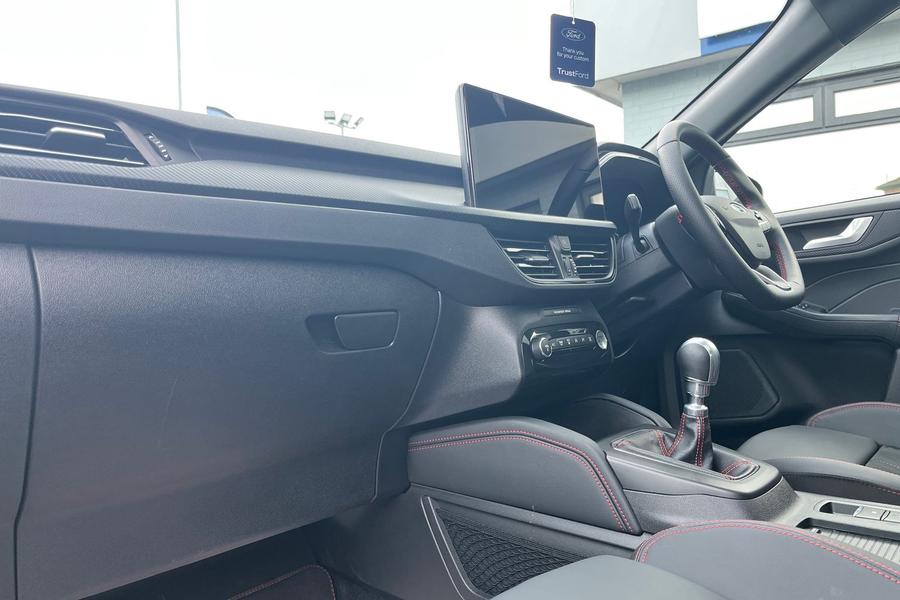 Ford KUGA Photo autoimg-f269aa4771e9003d0e84ba2f6c451bd3809a014e.jpg