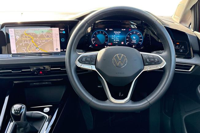VOLKSWAGEN Golf Photo 11