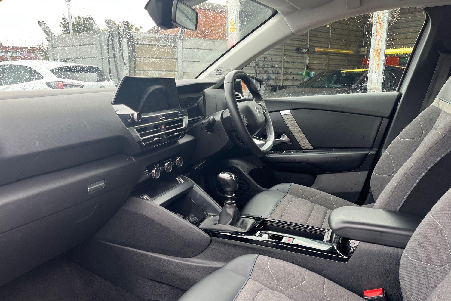 Citroen C4 Photo 17