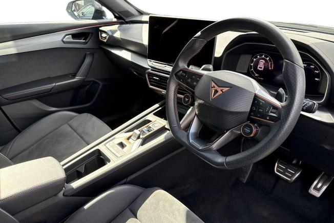 CUPRA Formentor Photo 6