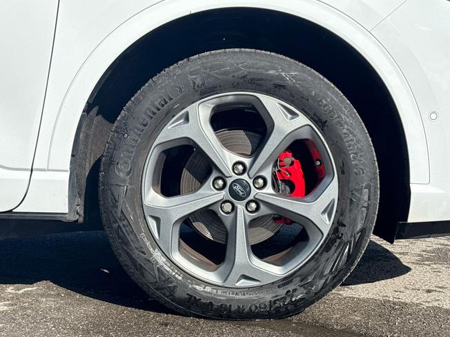 FORD Kuga Photo 5