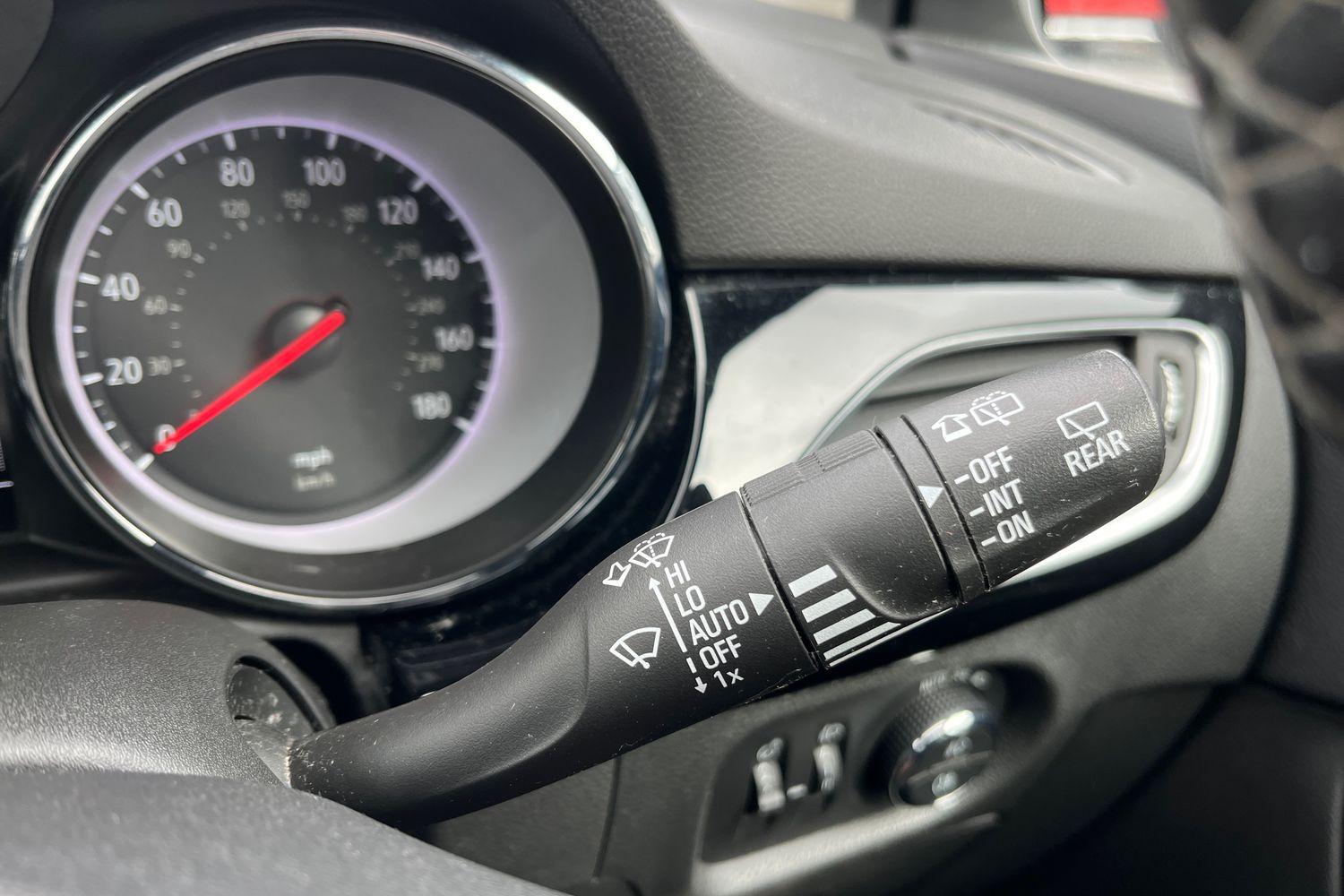 Vauxhall ASTRA Photo 14