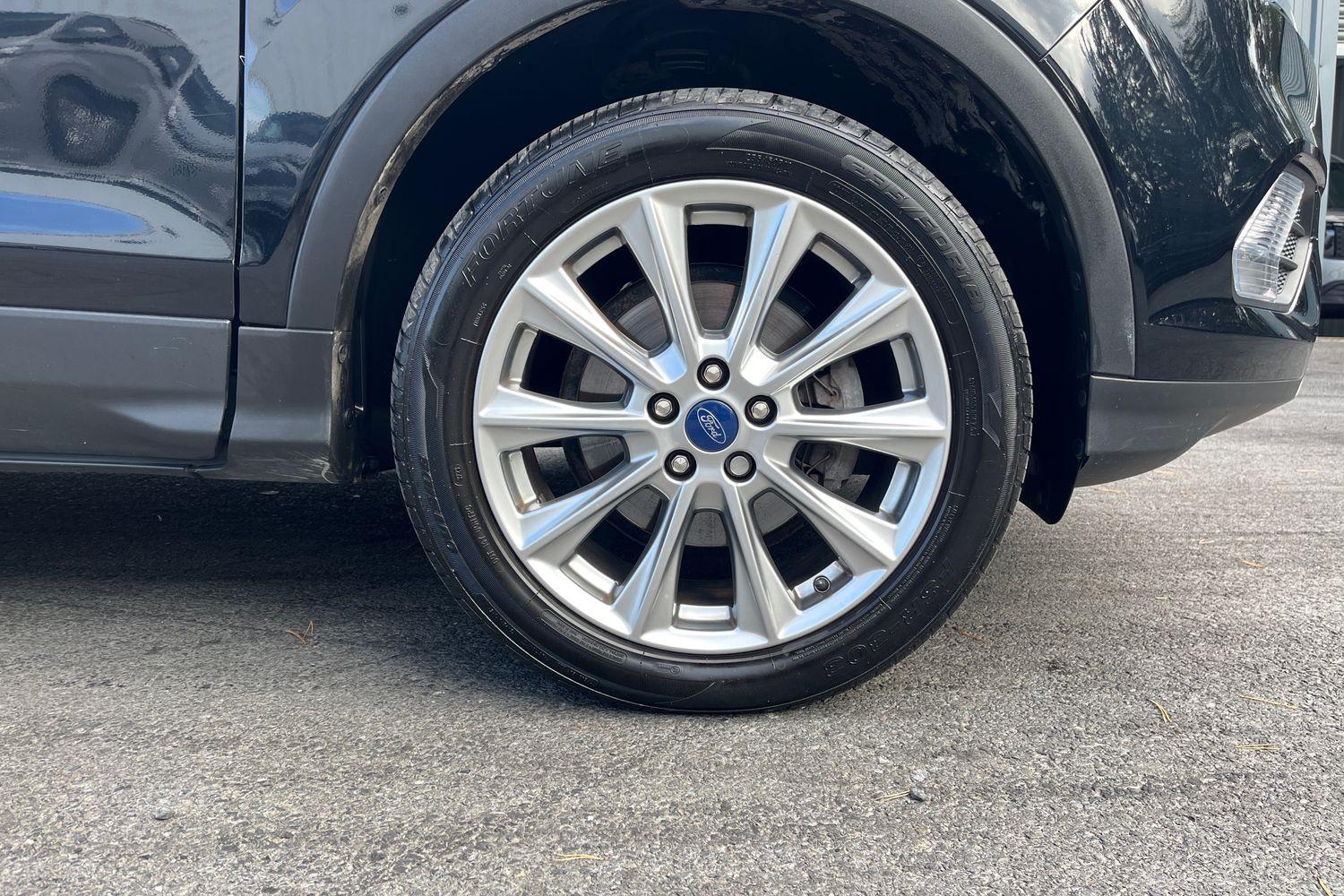 Ford KUGA Photo 7