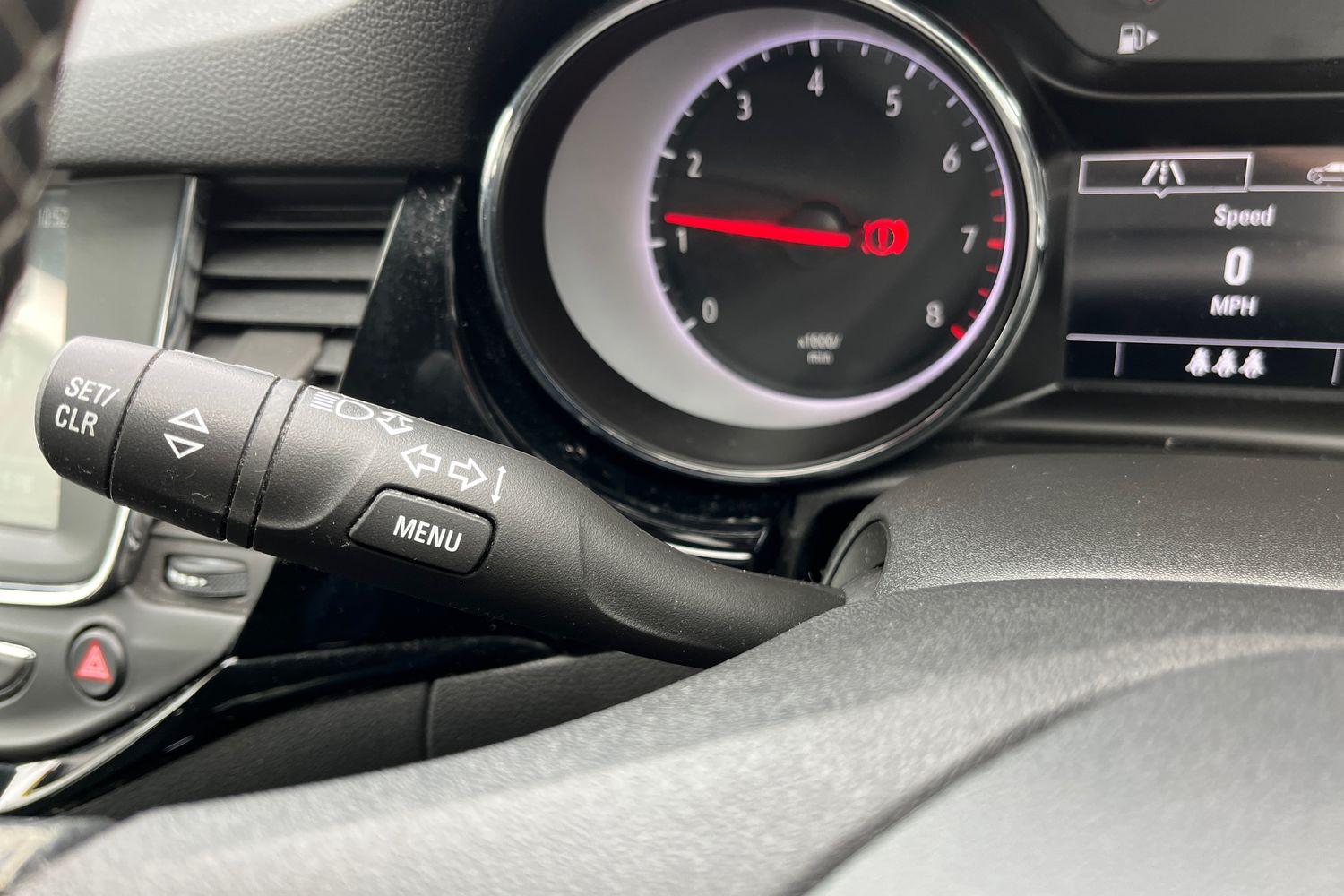 Vauxhall ASTRA Photo 13