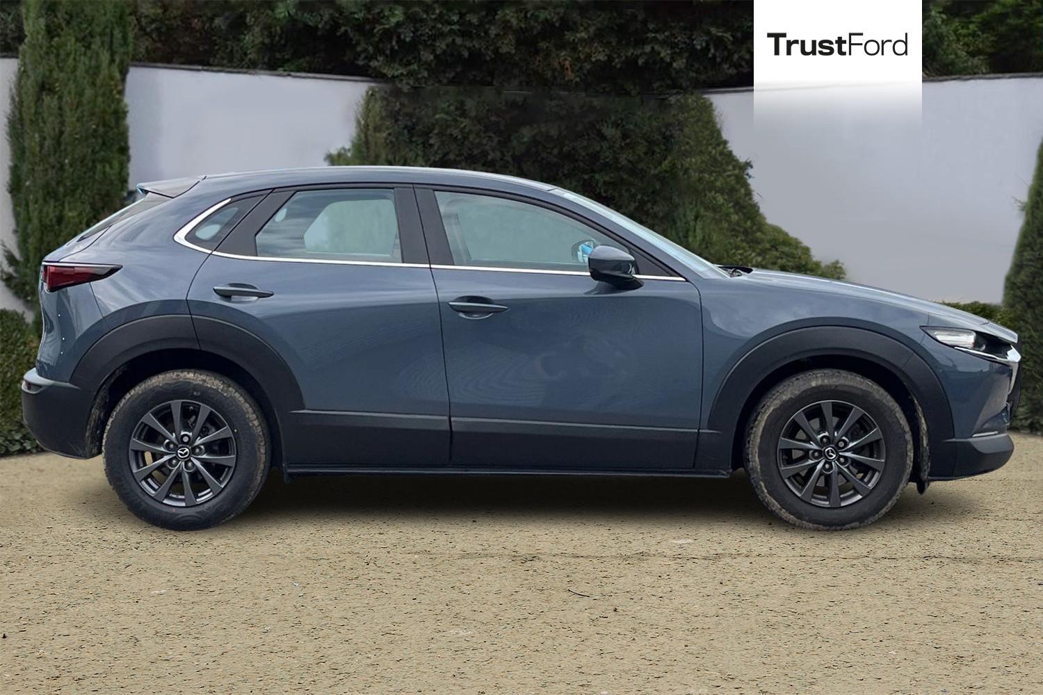 Mazda CX-30 Photo 2