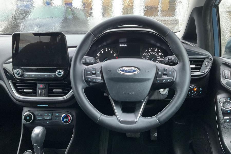 Ford FIESTA Photo autoimg-f2767977a800e94573f1267cf05bfea87307a390.jpg