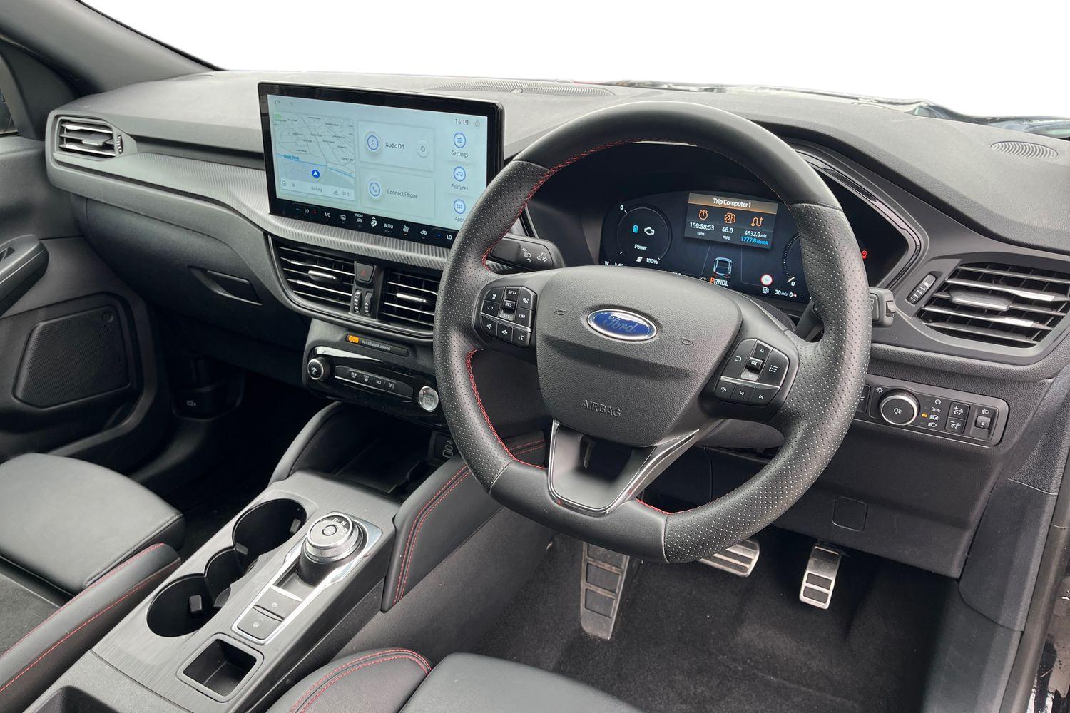 Ford KUGA Photo 8