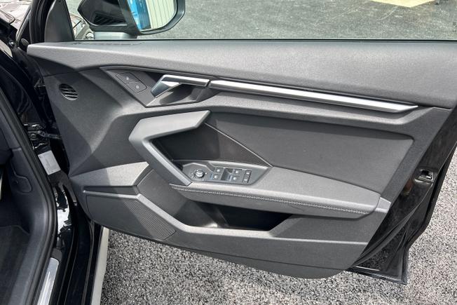 AUDI A3 Photo 38