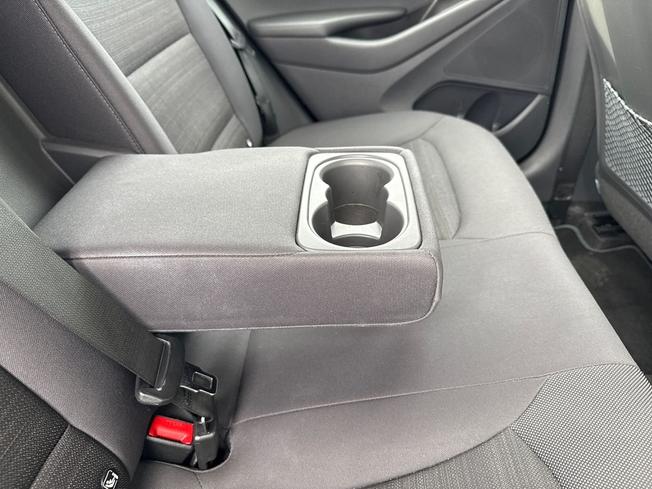 HYUNDAI Ioniq Photo 26