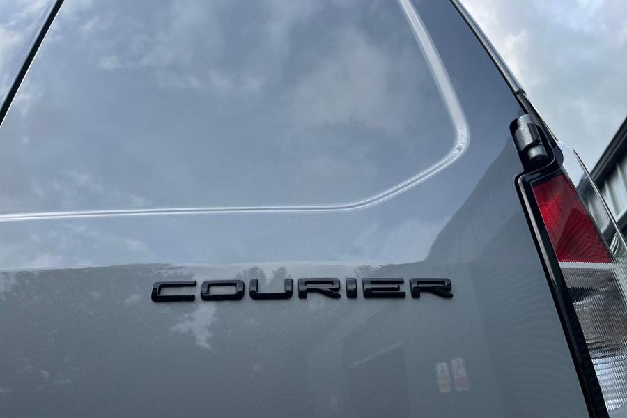 Ford TRANSIT COURIER Photo autoimg-f277afa48c7d6a73e6b4cf50ac788b7f2ba3adc6.jpg