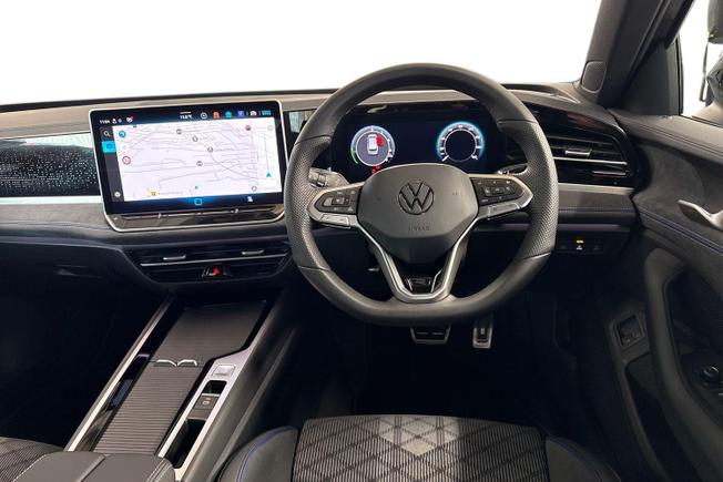 VOLKSWAGEN Passat Photo 11