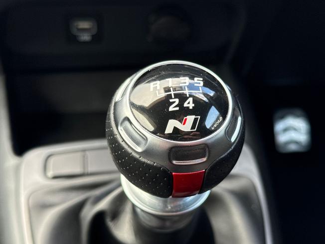 HYUNDAI i10 Photo 49