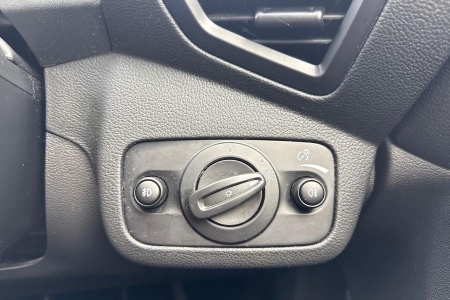 Ford KUGA Photo autoimg-f27e4c36dda00493476c7661072c2d2f400266dc.jpg