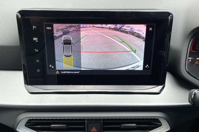 SEAT Ibiza Photo 34