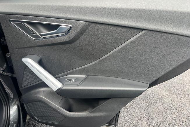 AUDI Q2 Photo 39