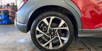 Hyundai KONA Photo 4