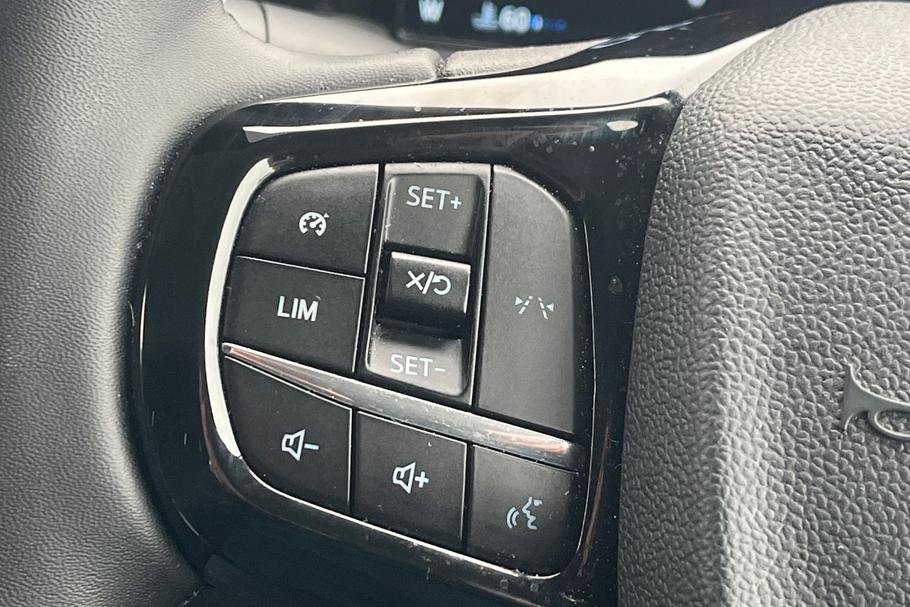 Used FORD TRANSIT CUSTOM WN75OEO 21