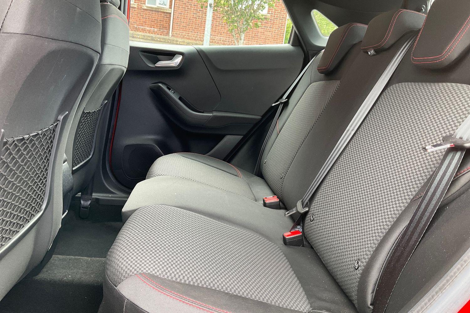 Ford PUMA Photo 19