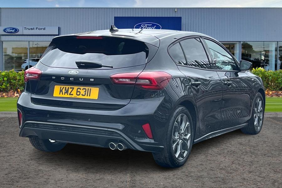 Ford FOCUS Photo autoimg-f297367ab59dfd8361e1142699c41e08f13c6cc1.jpg