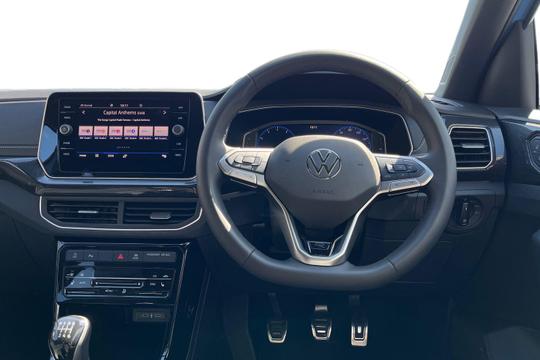 Volkswagen T-cross Photo autoimg-f29c0349e4a468310b91963f9f01faf24d222f9b.jpg
