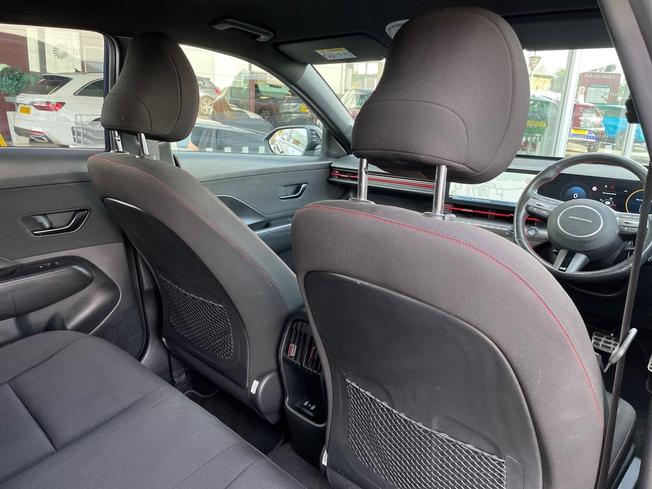 HYUNDAI Kona Photo 30