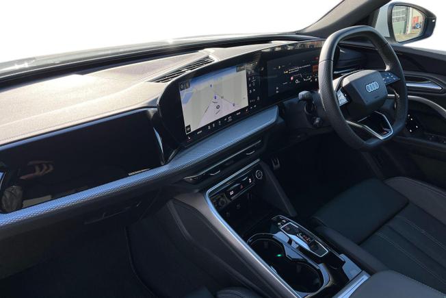 Audi Q5 Photo 2