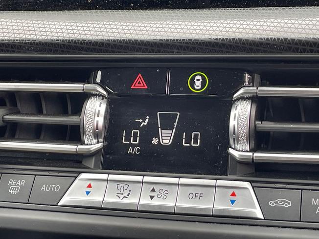 BMW 1 Series Photo 29