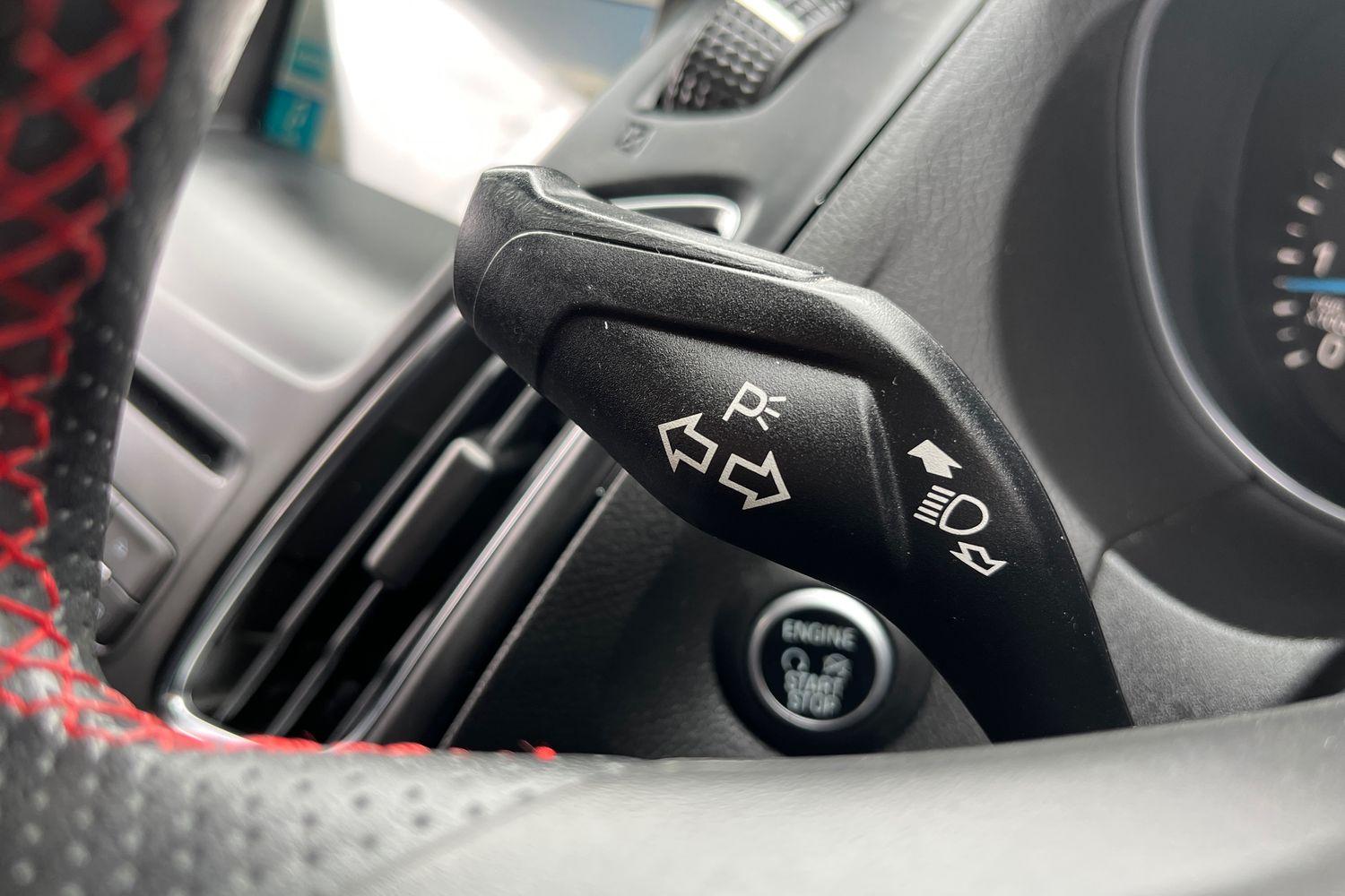Ford Focus Photo 13