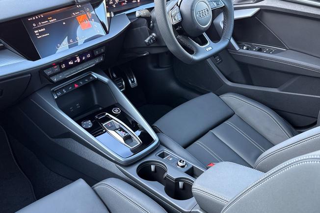 AUDI A3 Photo 27